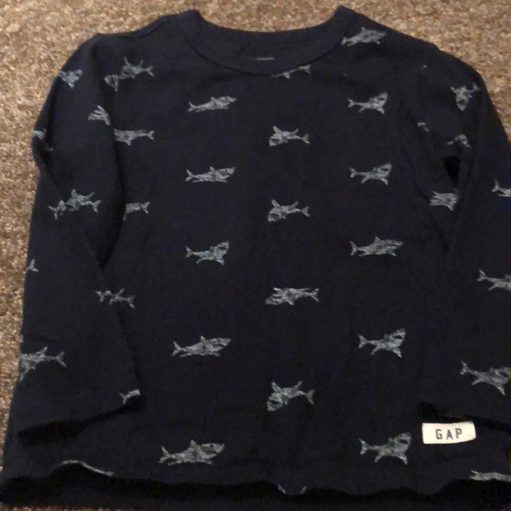 Gap toddler boys long sleeve shirt